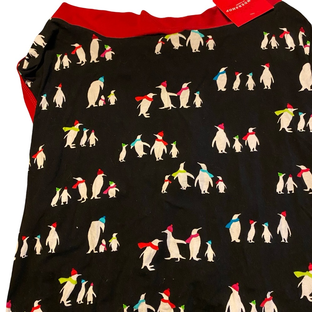 Wondershop Black Dog Jersey Pajama with Colorful Penguins